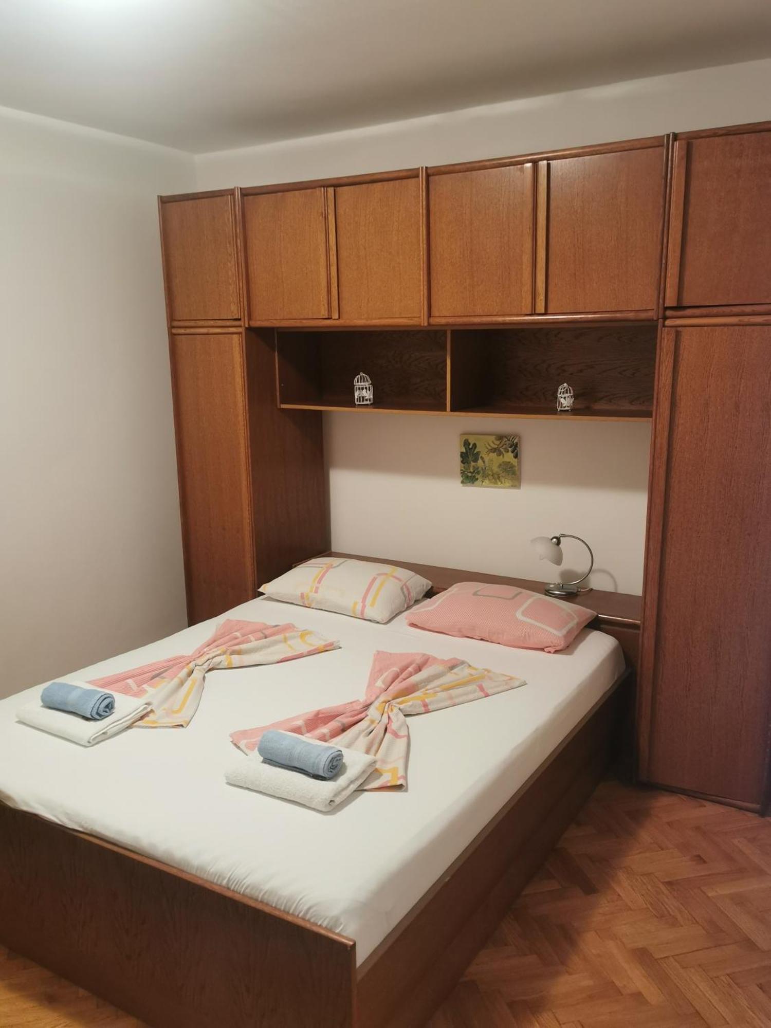 Apartments Boric ロパール 部屋 写真