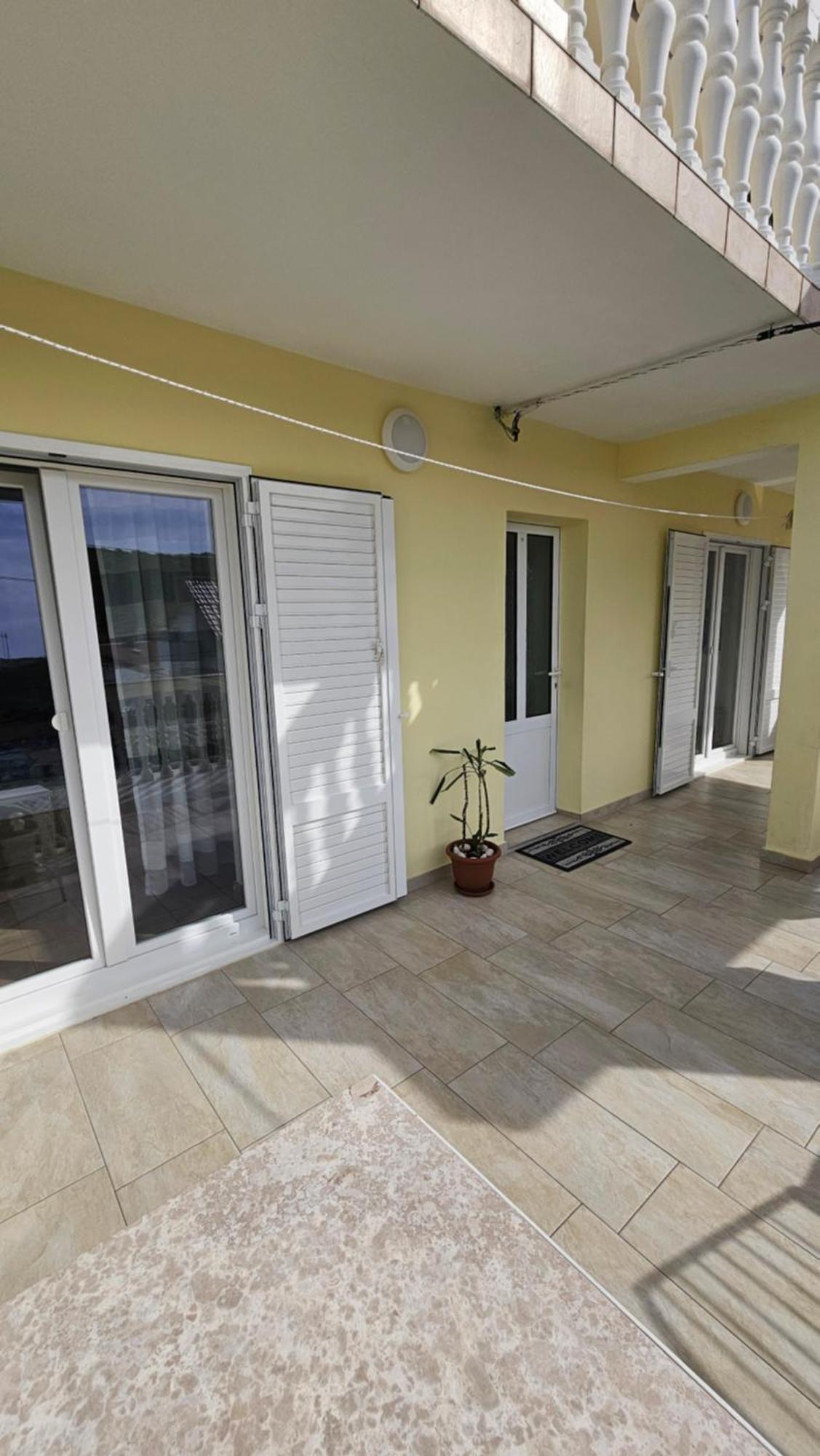 Apartments Boric ロパール 部屋 写真
